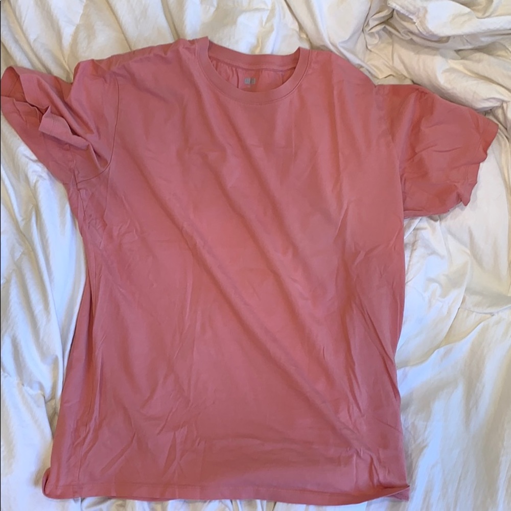 Uniqlo Supima Cotton tee